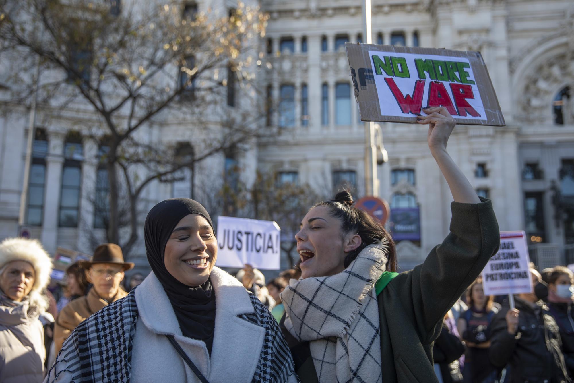 Más de 50.000 personas en Madrid contra el genocidio en Gaza y en apoyo al pueblo palestino - 18